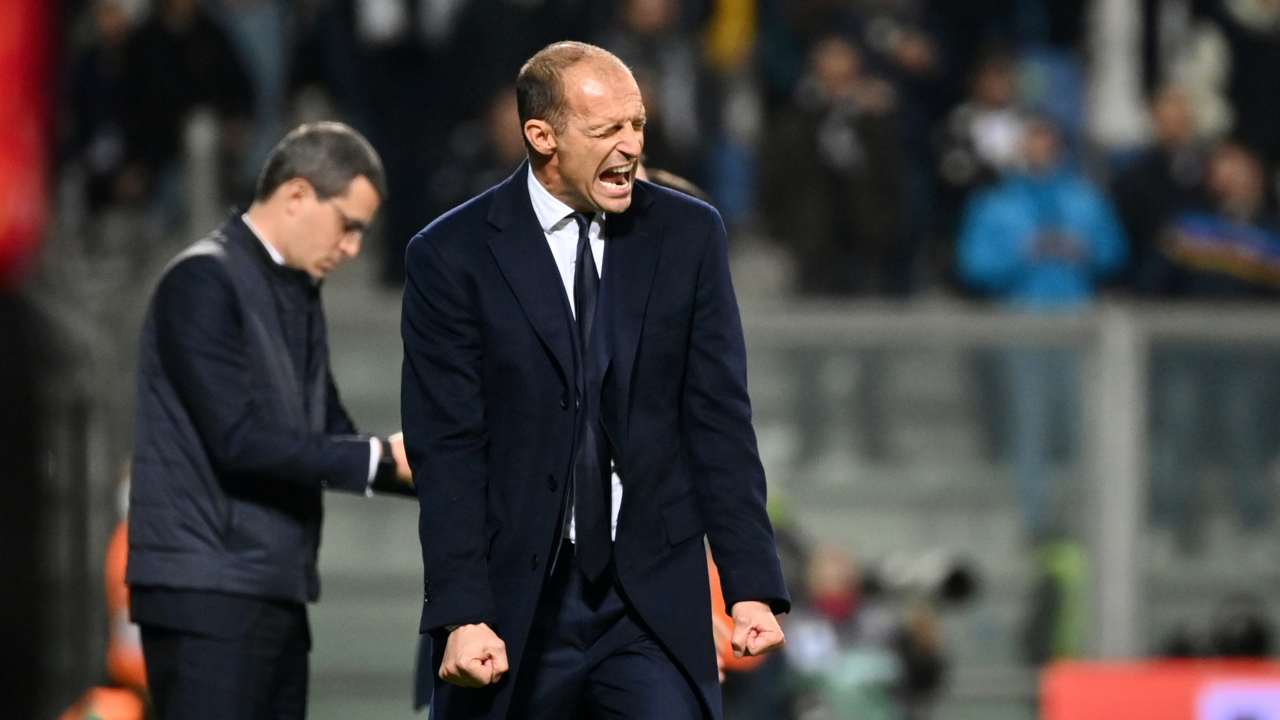 Doppia offerta e addio Juventus: lascia il gruppo Whatsapp