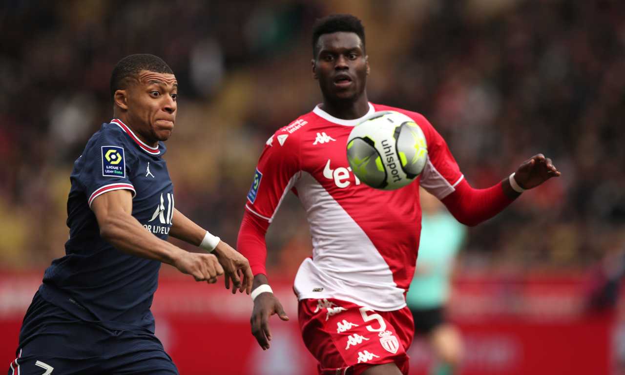 Calciomercato Juventus, missione per Badiashile | È il post Chiellini