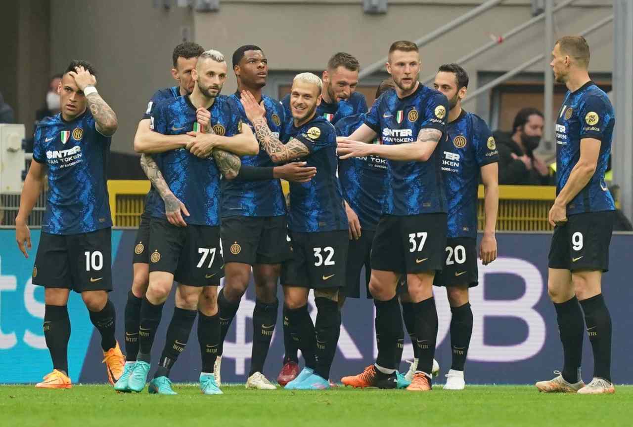 Inter, lo Scudetto dei veleni: "Solo grazie ad errori arbitrali"