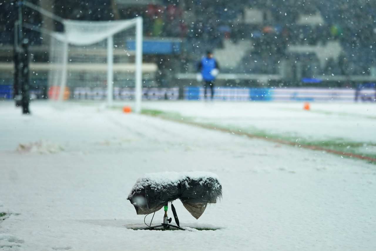 Neve a Saint-Etienne, rinviata la partita col Marsiglia