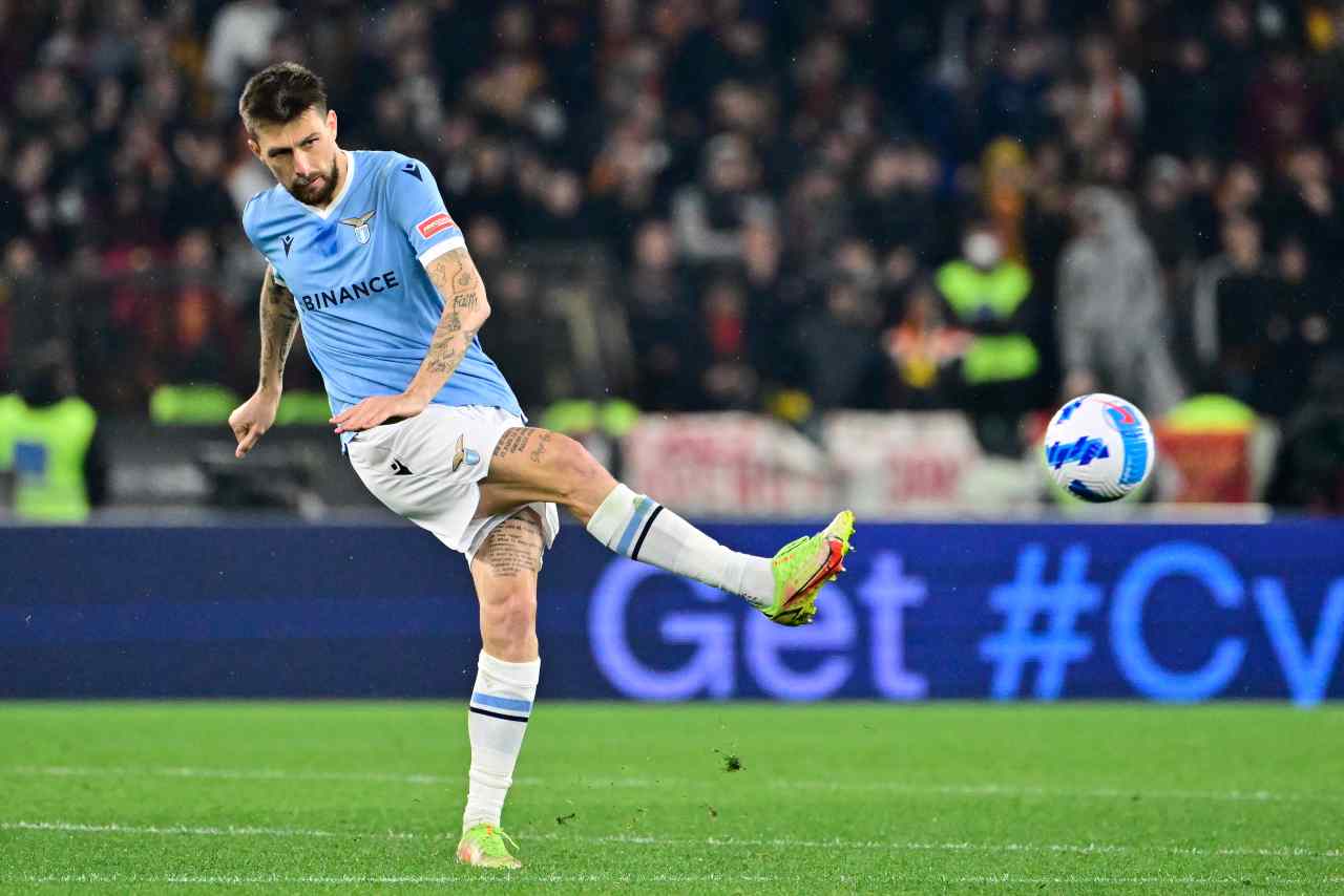 Romagnoli-Lazio, torna in gioco il Milan. E Acerbi...