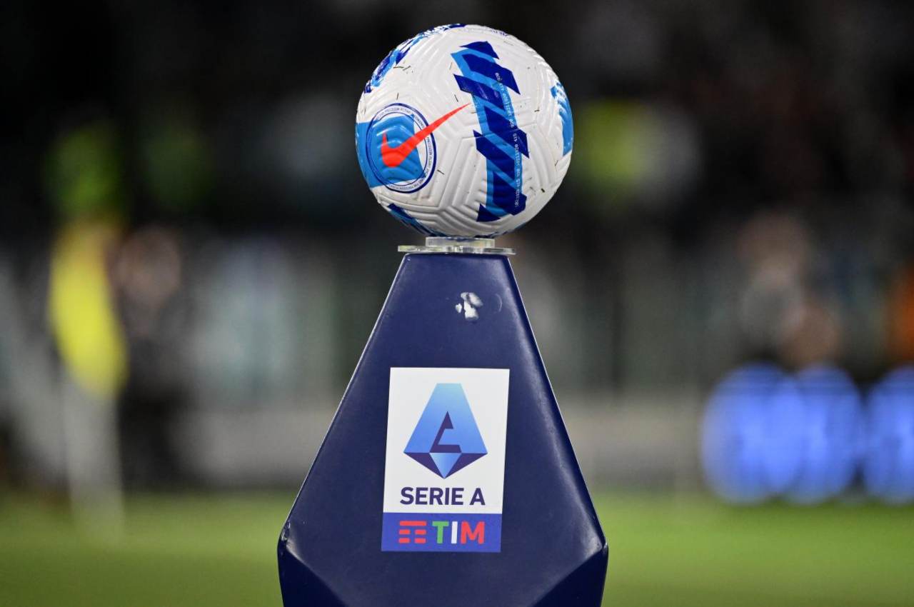 Addio UFFICIALE di Pecchia: si libera una panchina in Serie A