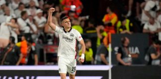 Europa League, trionfa l'Eintracht ai rigori! Decisivo l'errore di Ramsey