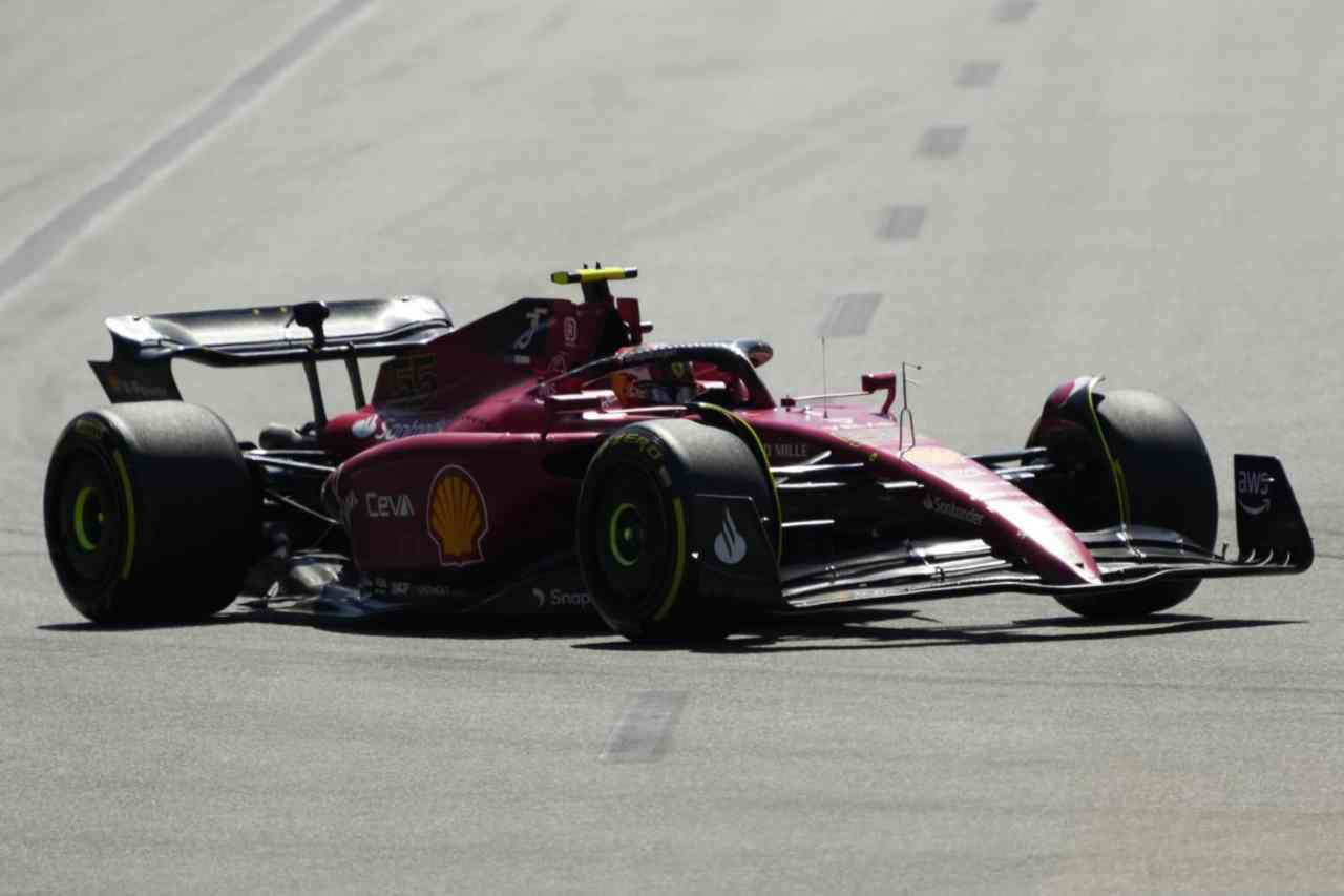 Formula 1, disastro Ferrari a Baku: vince Verstappen