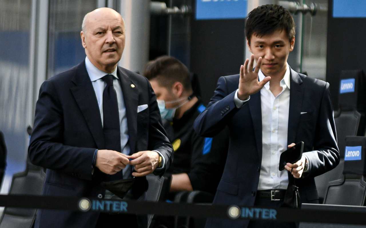 Nuove cessione di un big per l'Inter: #SuningOut spopola sui social