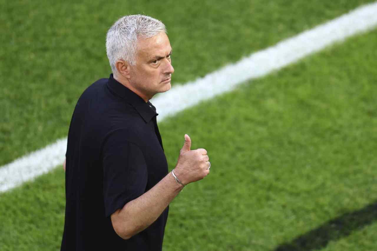 'Tuttosport' lancia la Juve, scambio per Zaniolo: Mourinho ha detto sì