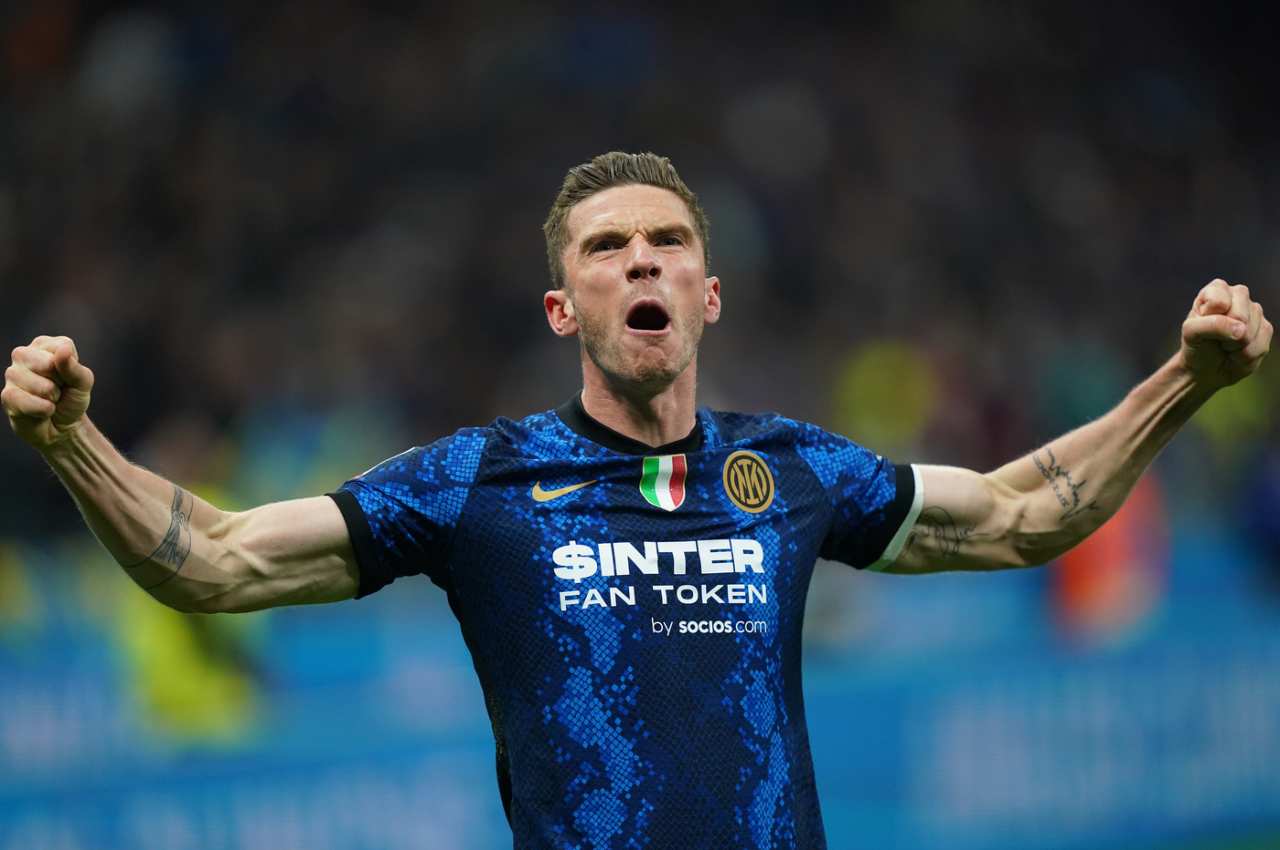 TV PLAY | L'annuncio scuote il mercato dell'Inter: "Può partire chiunque"