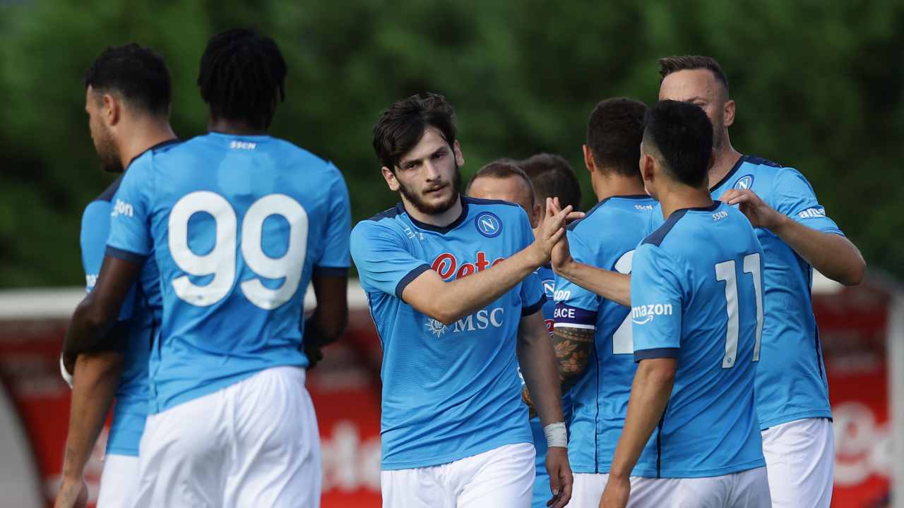 Napoli-Perugia 4-1, Spalletti sorride con Kvaratskhelia e Politano