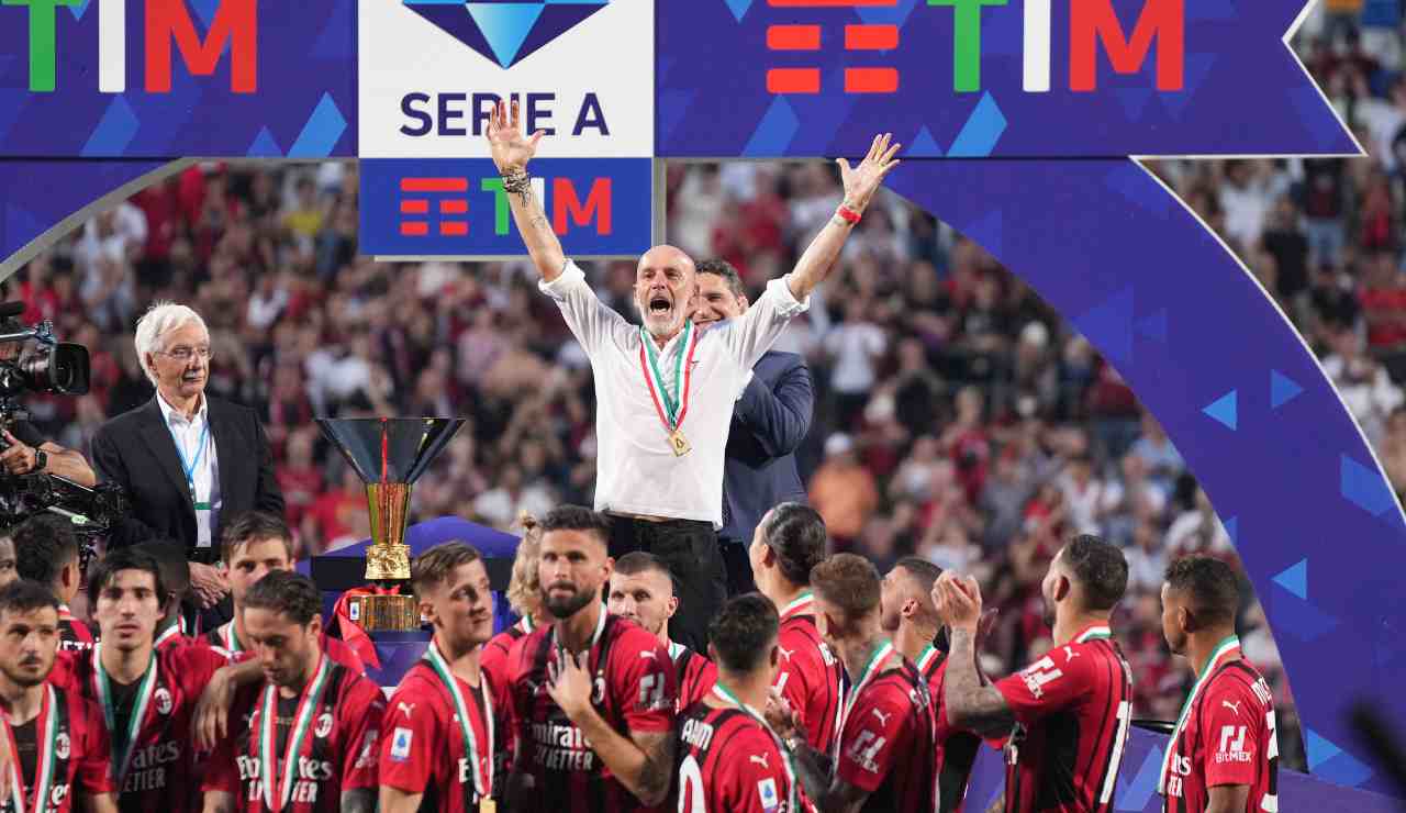 Pioli abbraccia il nuovo acquisto: "Colpo scudetto del Milan"