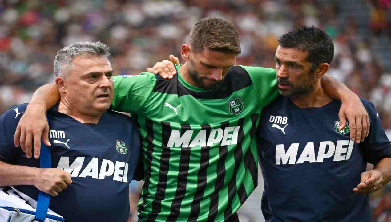 Sassuolo-Milan, infortunio choc: Berardi lascia il campo in lacrime