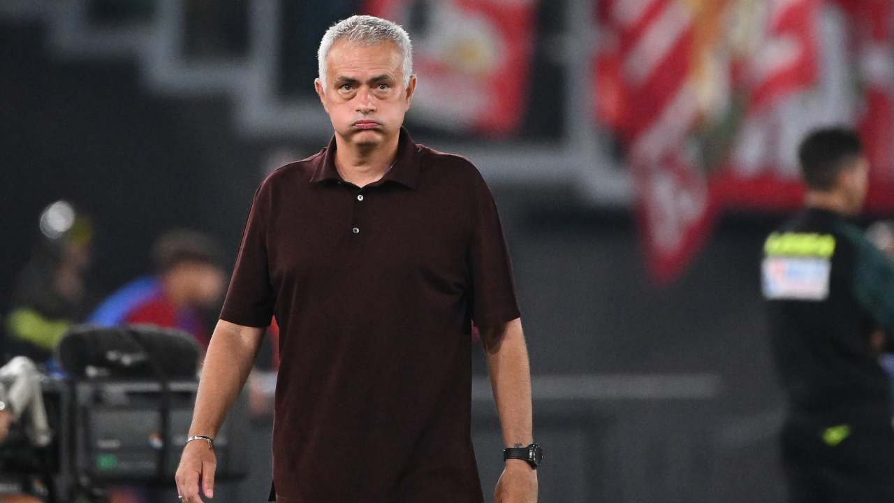 Sfortuna Mourinho, in cinque out per infortunio: i tempi di recupero