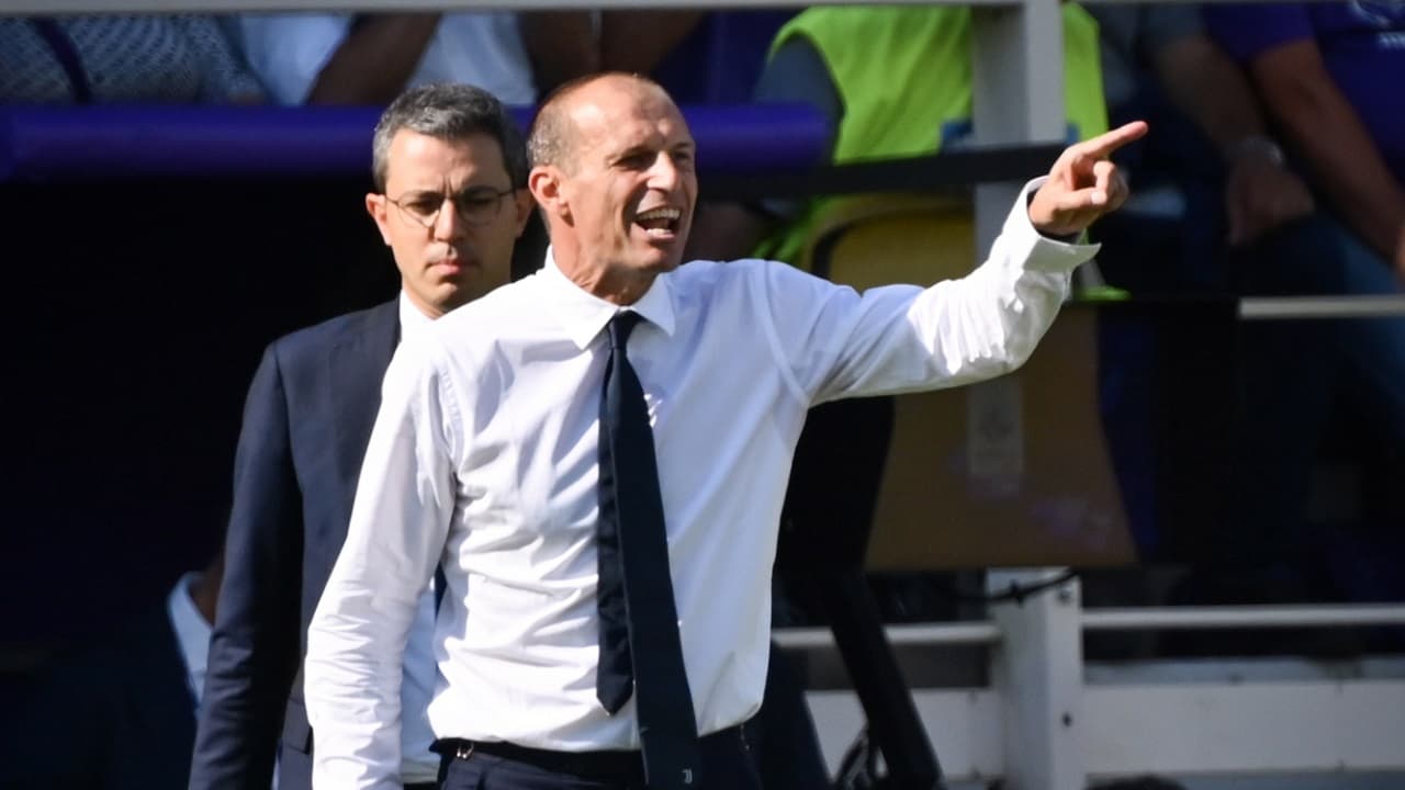 Calciomercato Juventus, Bensebaini al posto di Alex Sandro