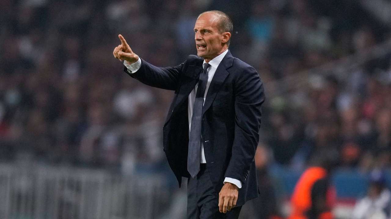 Juventus, Allegri avvisato: "Se stanno così, non possono giocare"
