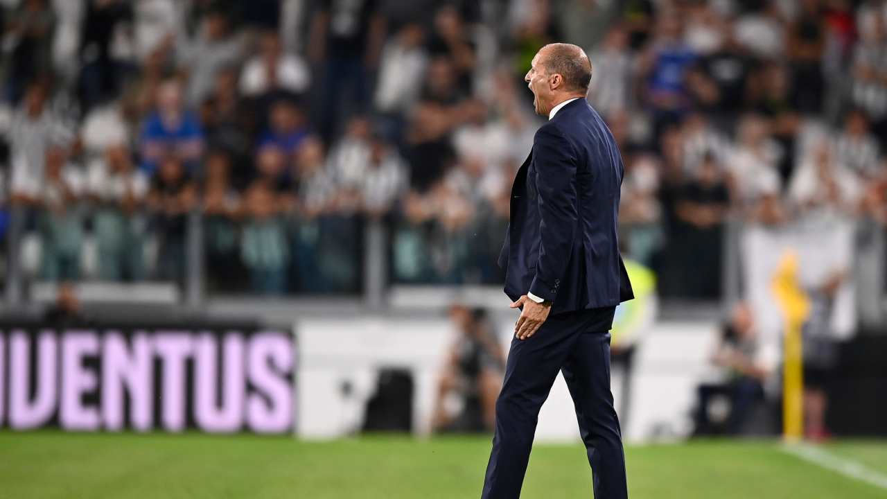 "Subito dimissioni". Notte fonda per Allegri