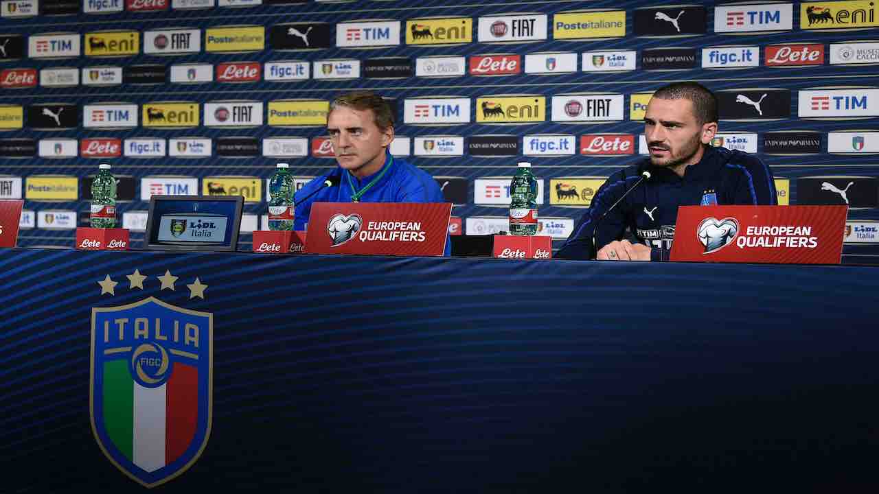 Italia, la conferenza di Mancini e Bonucci