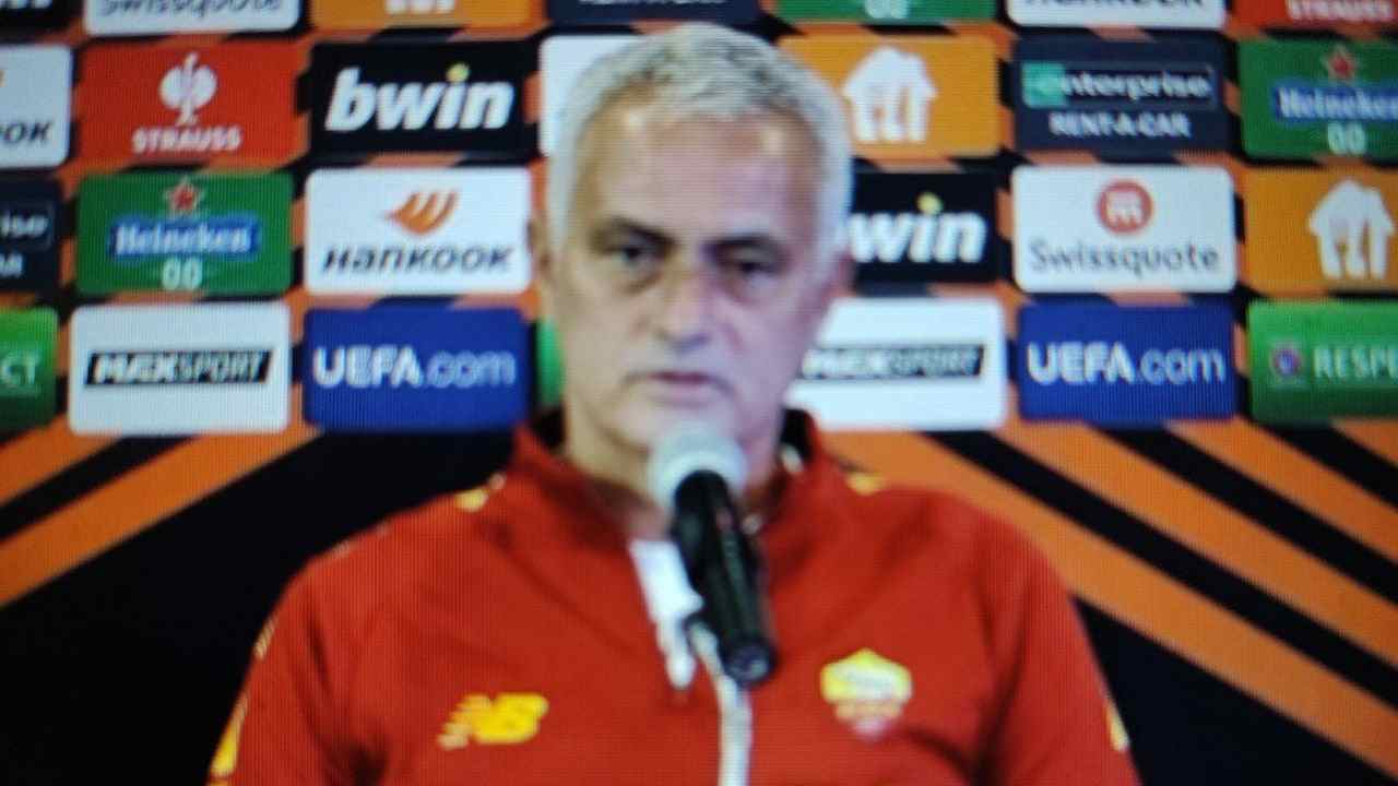 Ludogorets-Roma, Mourinho avverte: "Vedranno quanto siamo arrabbiati"