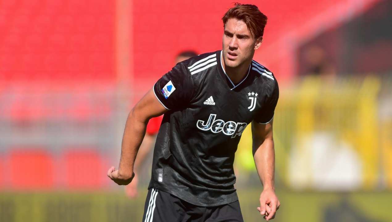 Mbappe chiede un bomber alla Vlahovic