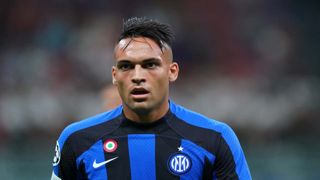 Transfer market Inter, the agent opens: "Several calls for Lautaro"