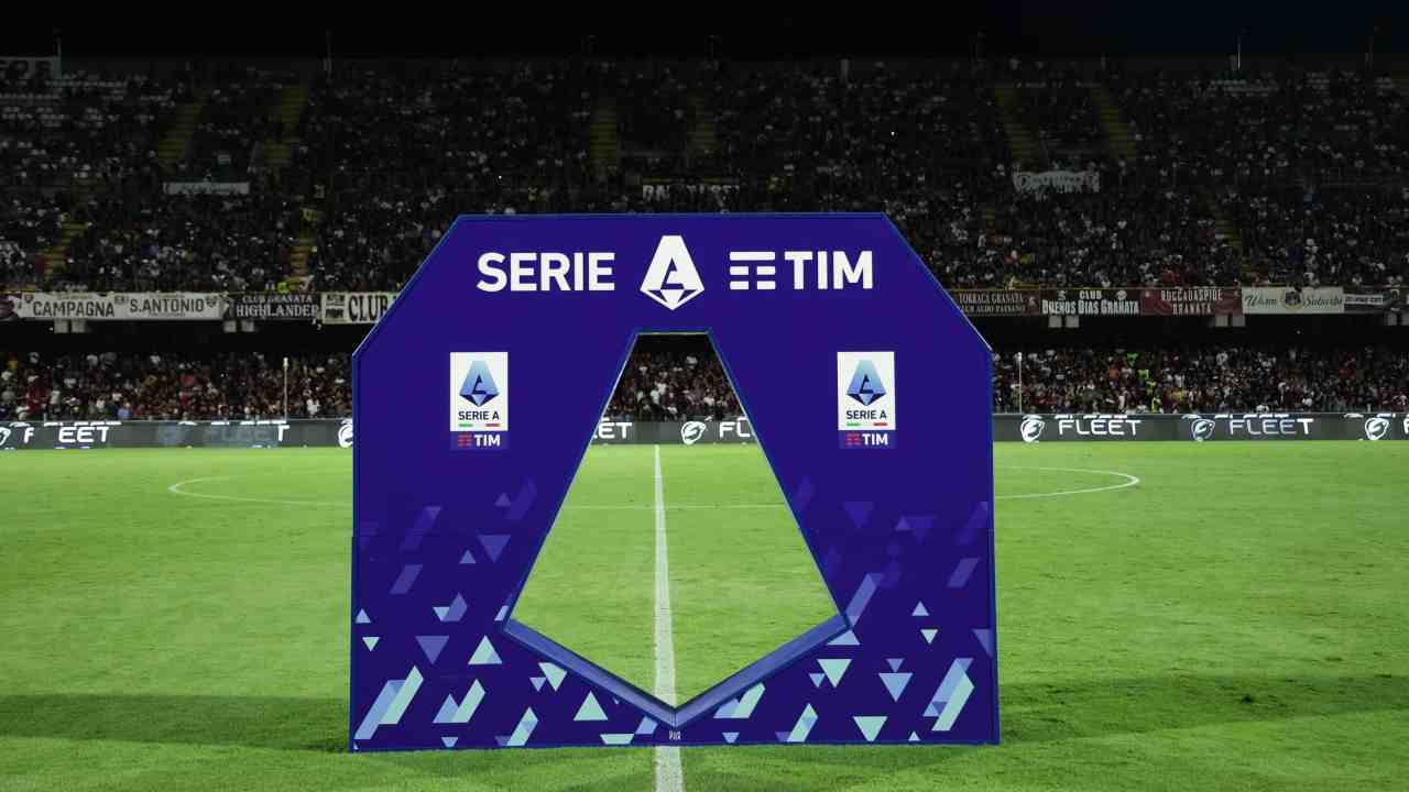 Rescissione immediata, lascia la Serie A e si ritira dal calcio
