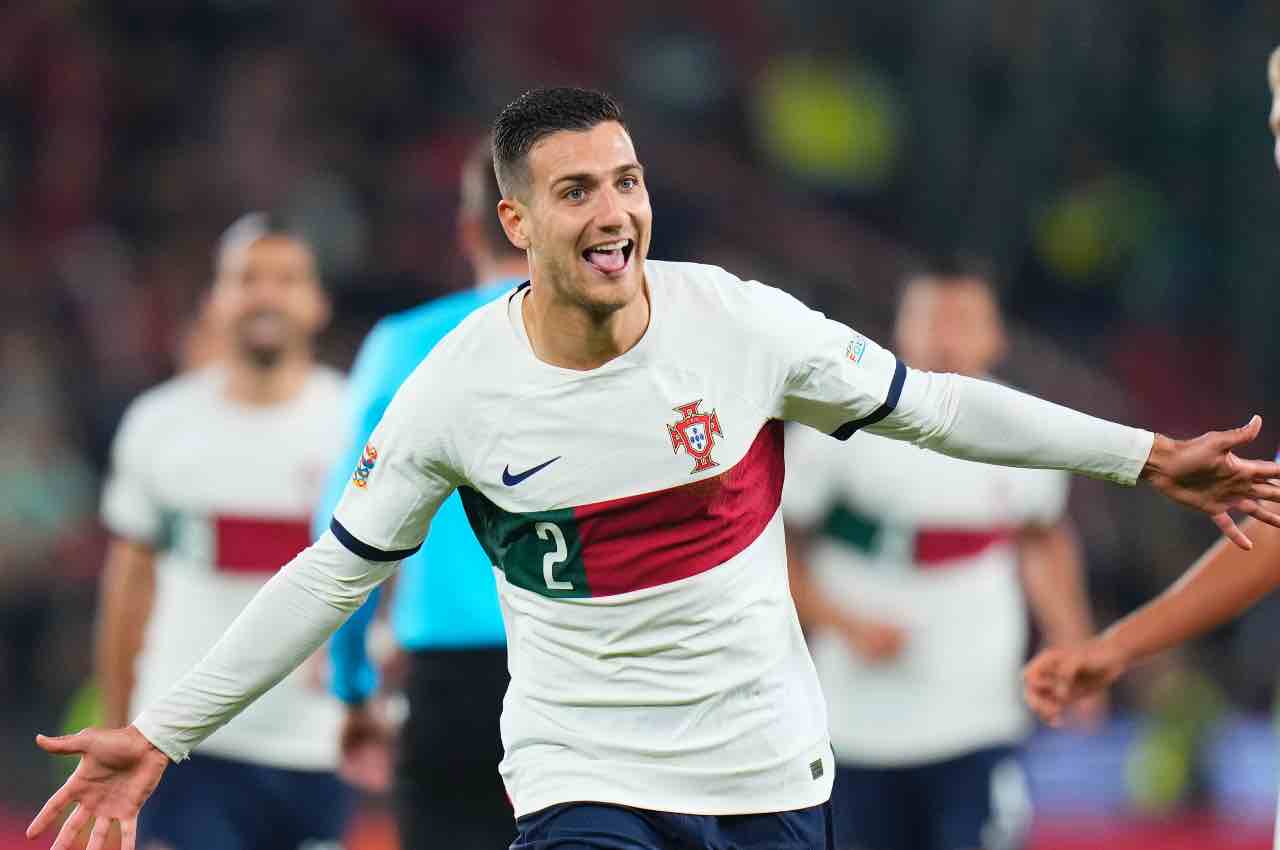 Juventus e Milan al tappeto: la decisione che fa saltare il banco