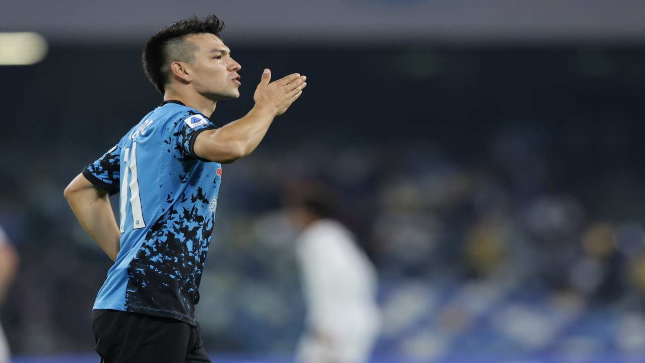 Calciomercato Napoli, il Manchester United torna alla carica per Lozano