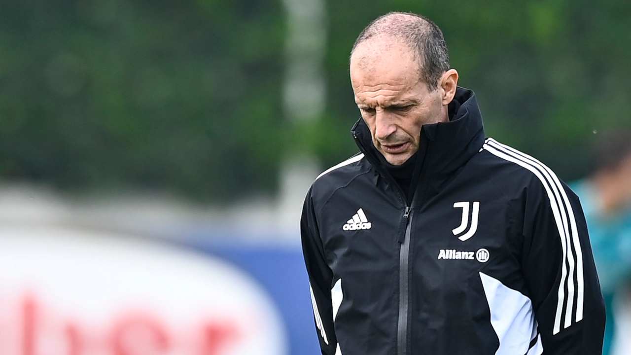 Juventus, brutte notizie per Allegri: si ferma il bomber