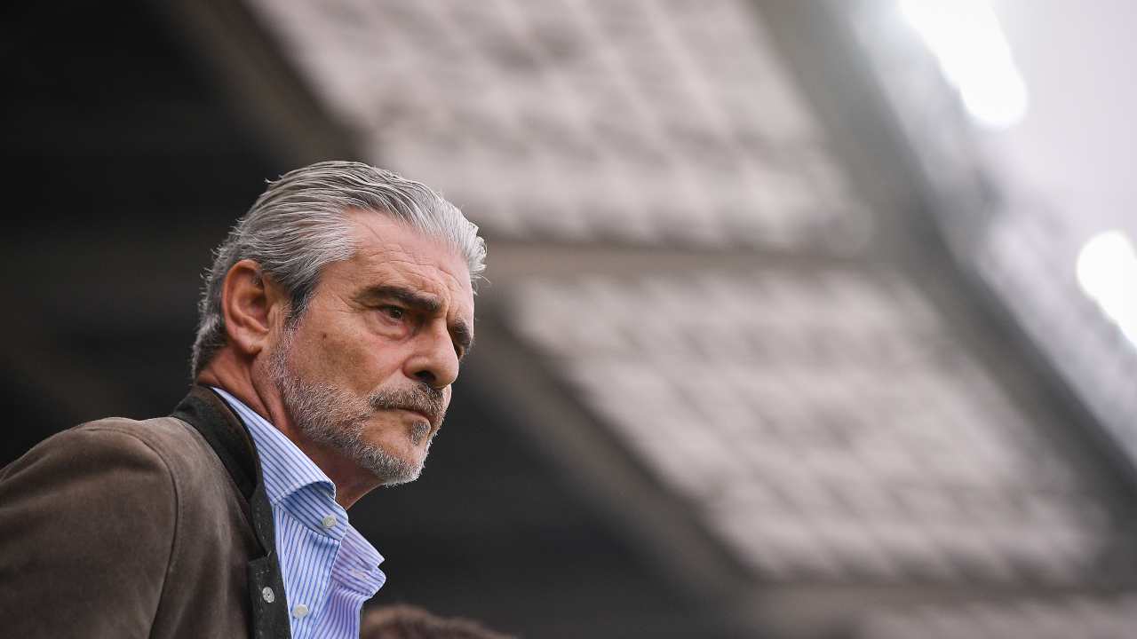 Ciclone Premier a gennaio: l'affare che taglia fuori Milan e Juve