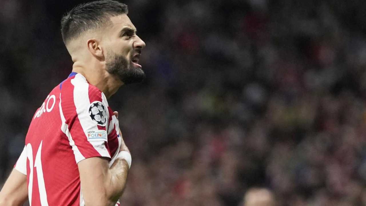 Il Milan 'sacrifica' Leao: 60 milioni per il sostituto