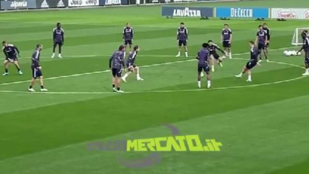 Allegri sprona la Juve e prepara due novità. La carica di Vlahovic