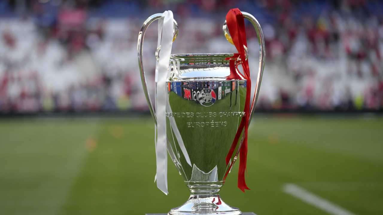 Esonero lampo dopo la Champions: sostituto già scelto