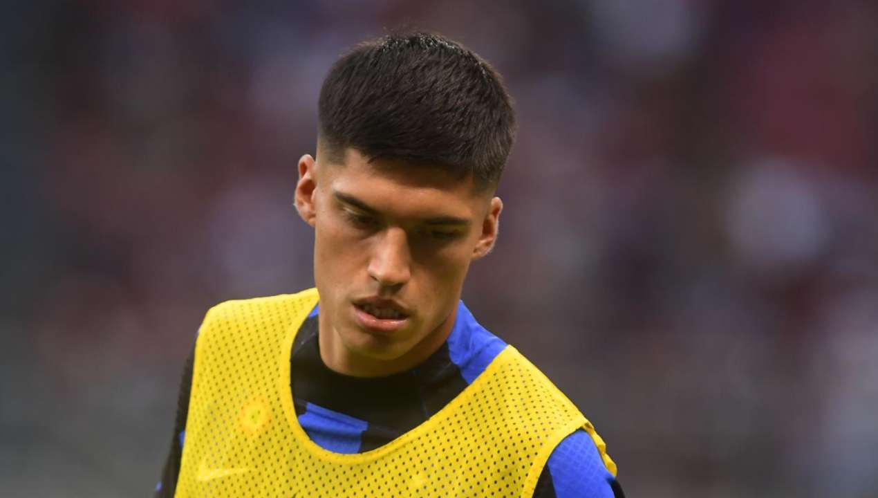 Tifosi contro Correa: "giochiamo in dieci"