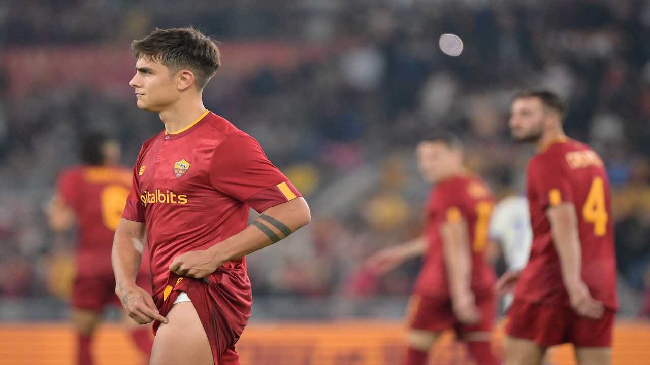 Roma-Lecce: infortunio per Dybala