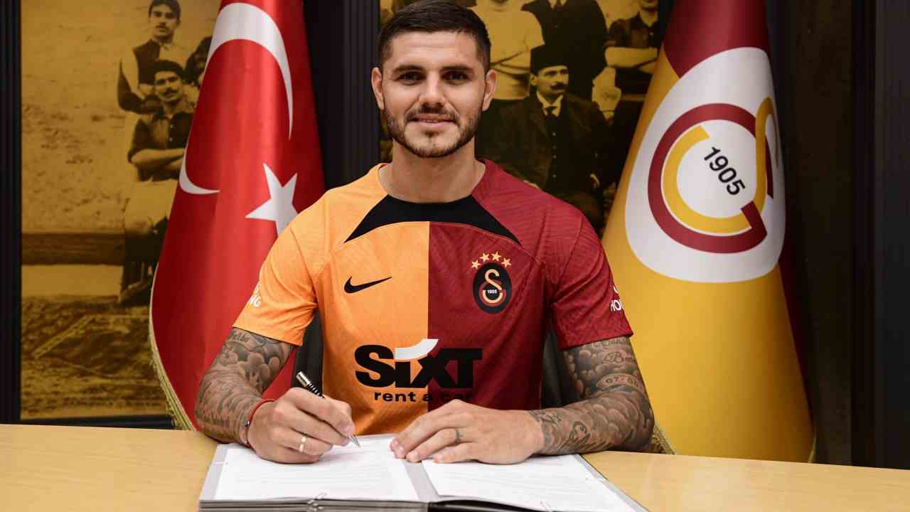 Icardi lascia il calcio: arriva la risposta immediata