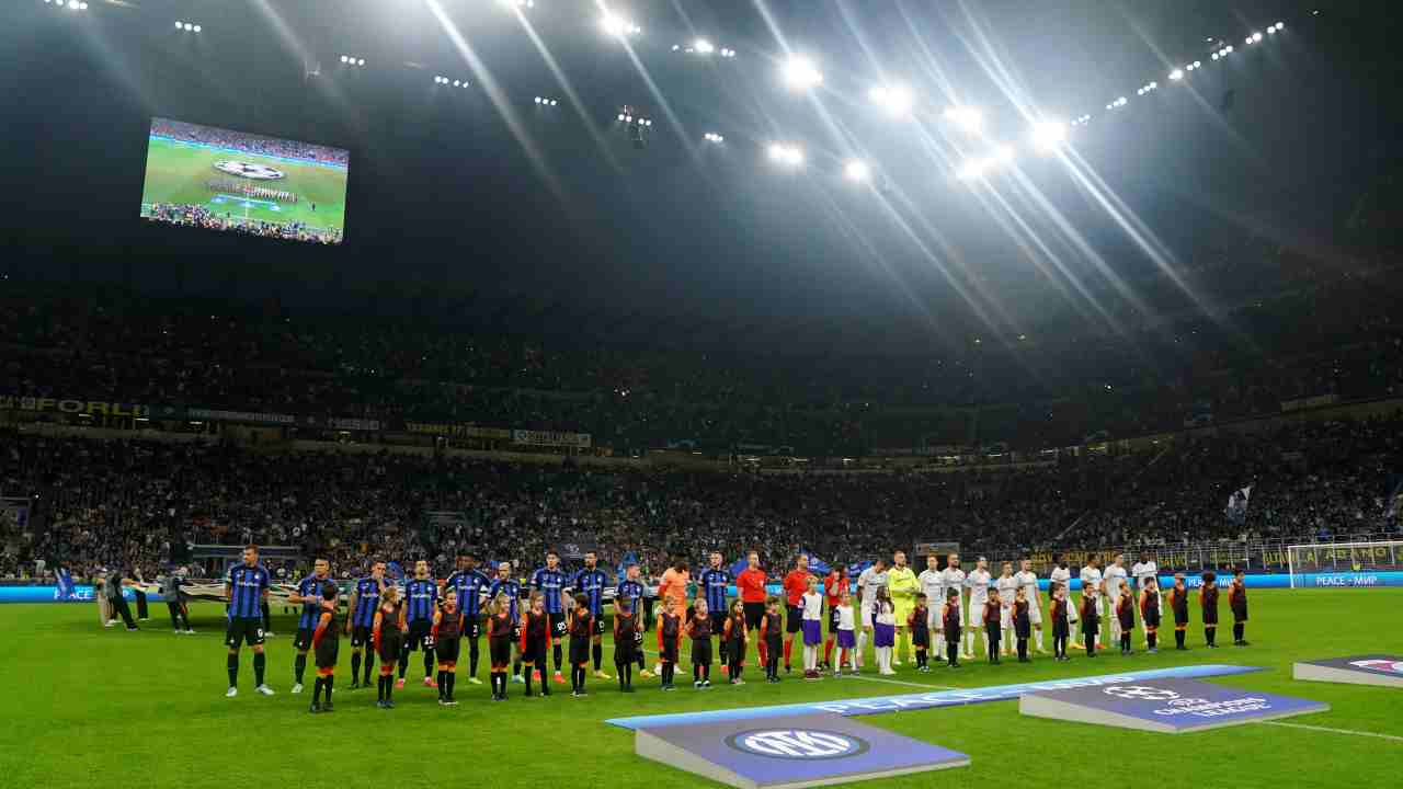 Inter-Viktoria Plzen, nervosismo nel finale: "Calcio a Onana"
