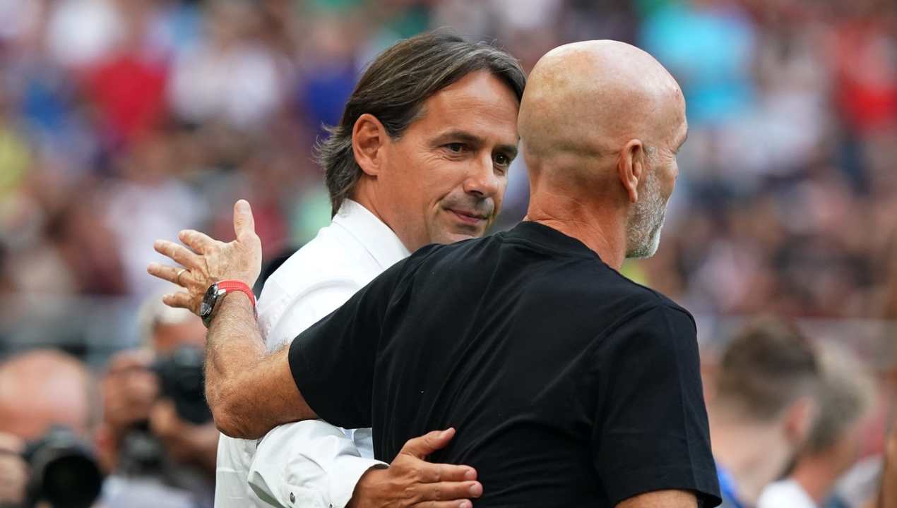 Lo United soffia il bomber a Inter e Milan