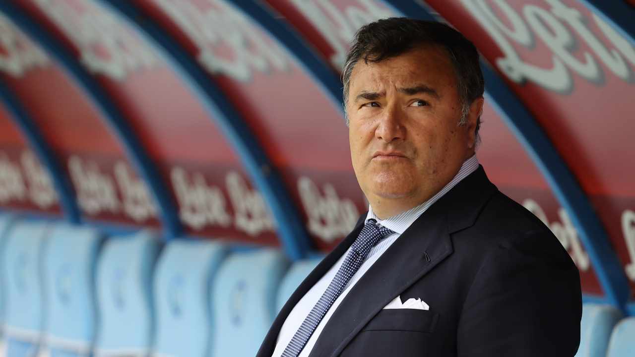 Cori razzisti contro Commisso, protesta UFFICIALE: "Misure severe dal Governo"