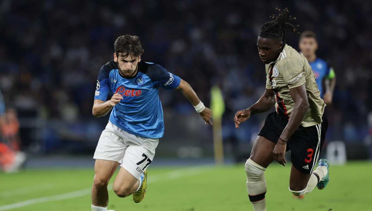 Kvaratskhelia nel mirino di Simeone