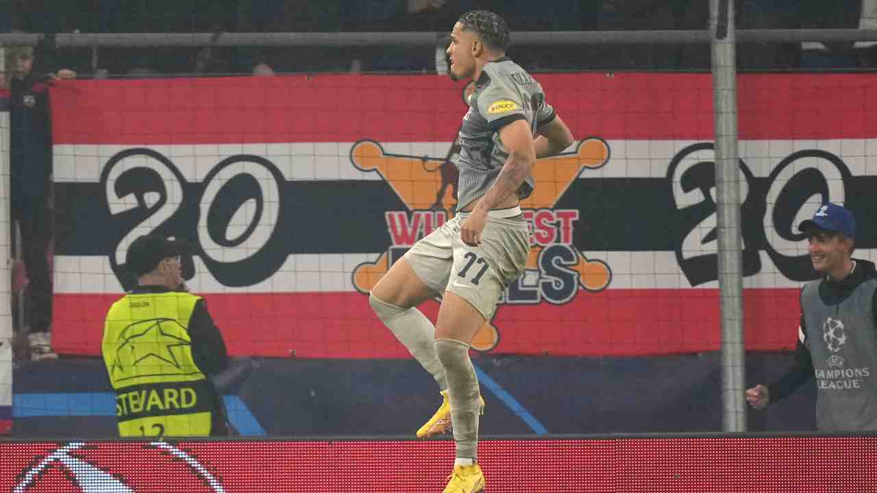 Calciomercato, derby in Serie A per Okafor