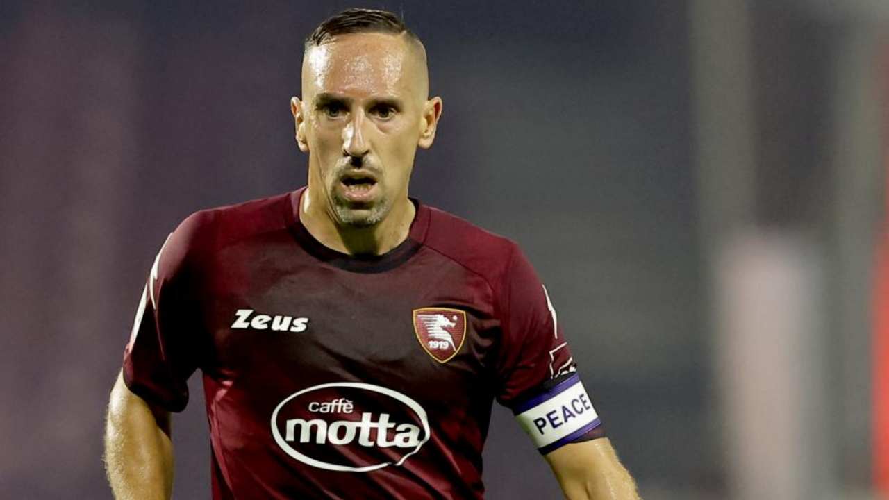 Ribery si ritira dal calcio, è UFFICIALE: risolto il contratto con la Salernitana