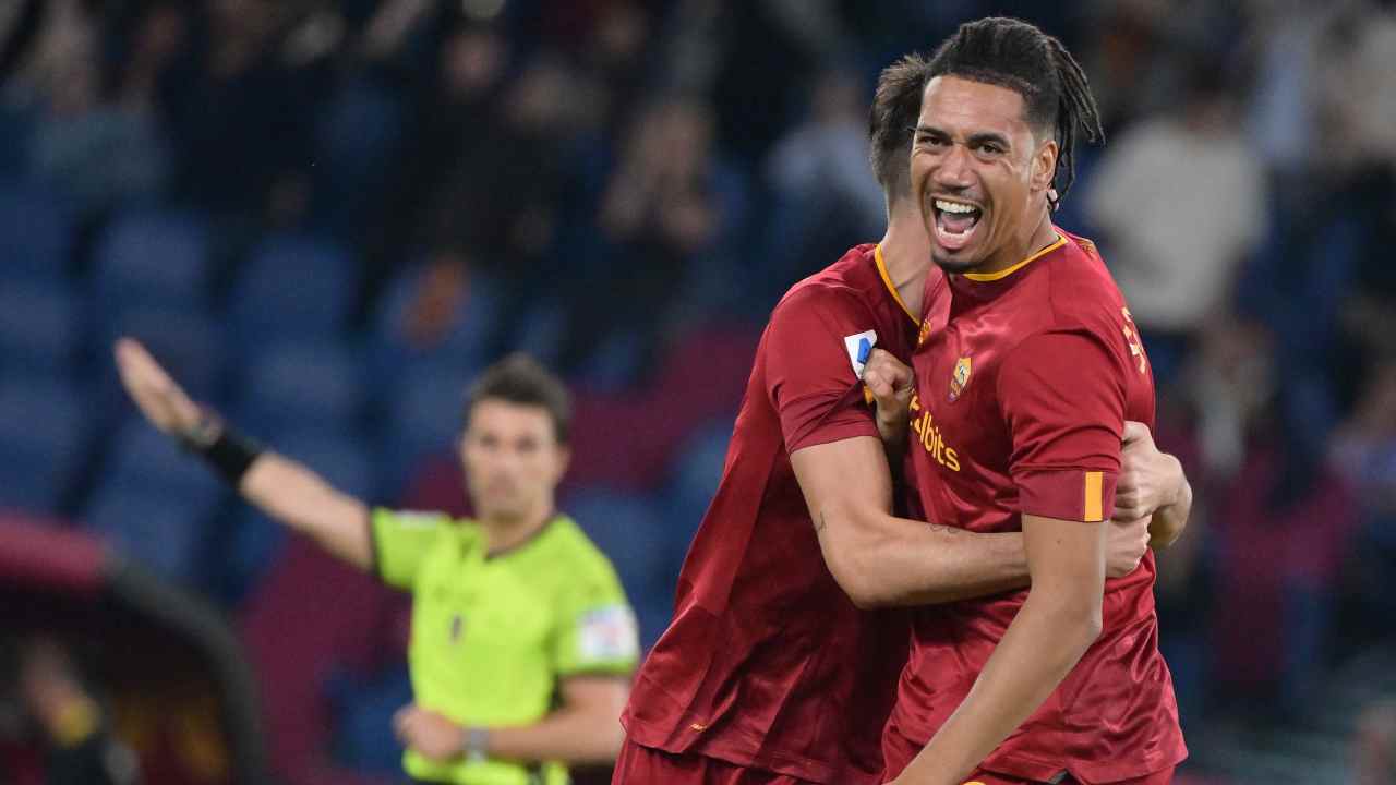 Roma-Lecce 1-0, i voti e il tabellino del primo tempo: Smalling goleador, Hjumalnd senza senso