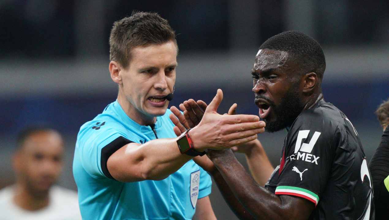 Tomori espulso, il Milan affonda contro il Chelsea