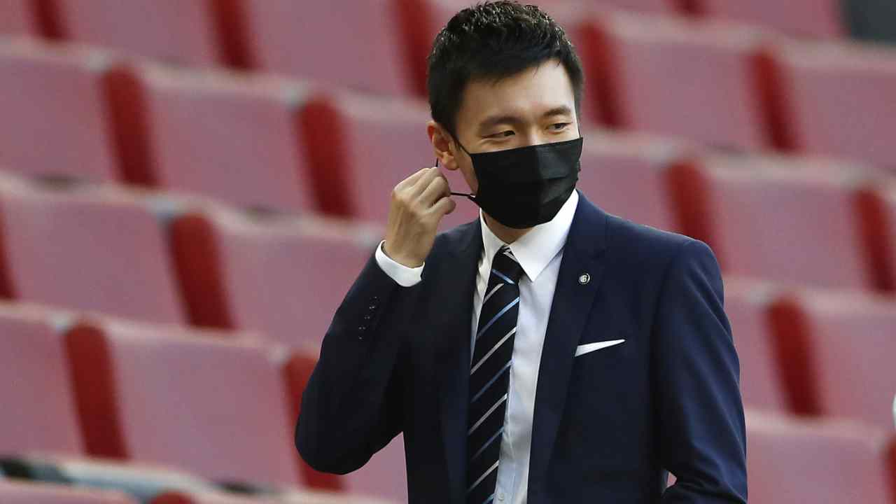 L'Inter si prepara a un'altra cessione societaria: Zhang bersagliato