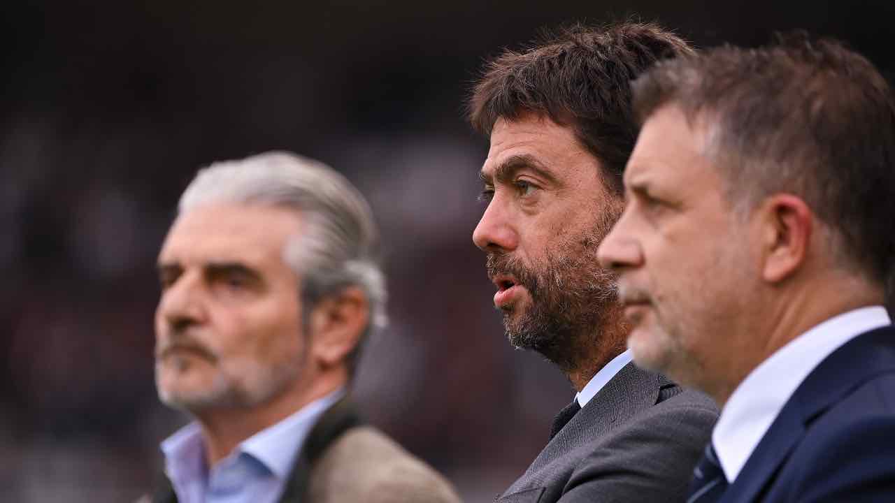 Pagano la clausola e lo ‘regalano‘ alla Juve: effetto domino lampo