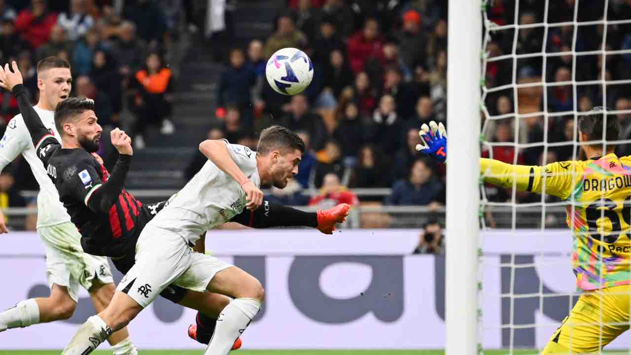 Highlights Milan-Spezia: rissa, golazo ed espulsione shock | Caos a San Siro
