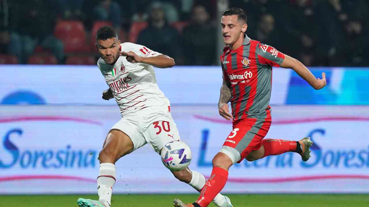 HIGHLIGHTS | La Cremonese e Carnesecchi fermano il Milan: il Napoli fa il vuoto