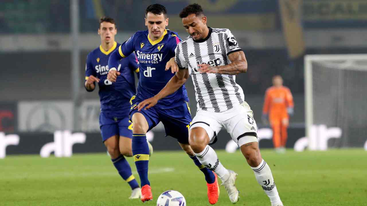 Mano Danilo, è bufera social: ecco il verdetto della moviola