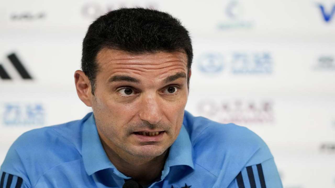 Argentina, Scaloni rassicura su Dybala: "Non gioca per scelta tecnica"