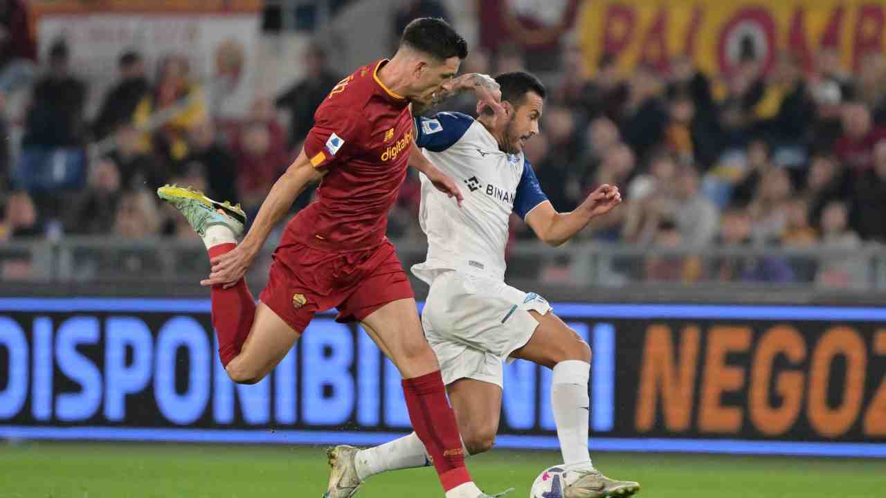 "Il peggiore della Serie A per distacco": tutti contro di lui nel derby