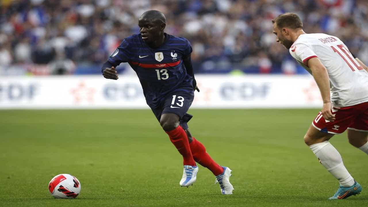 Juve e Inter: contatti per Kante