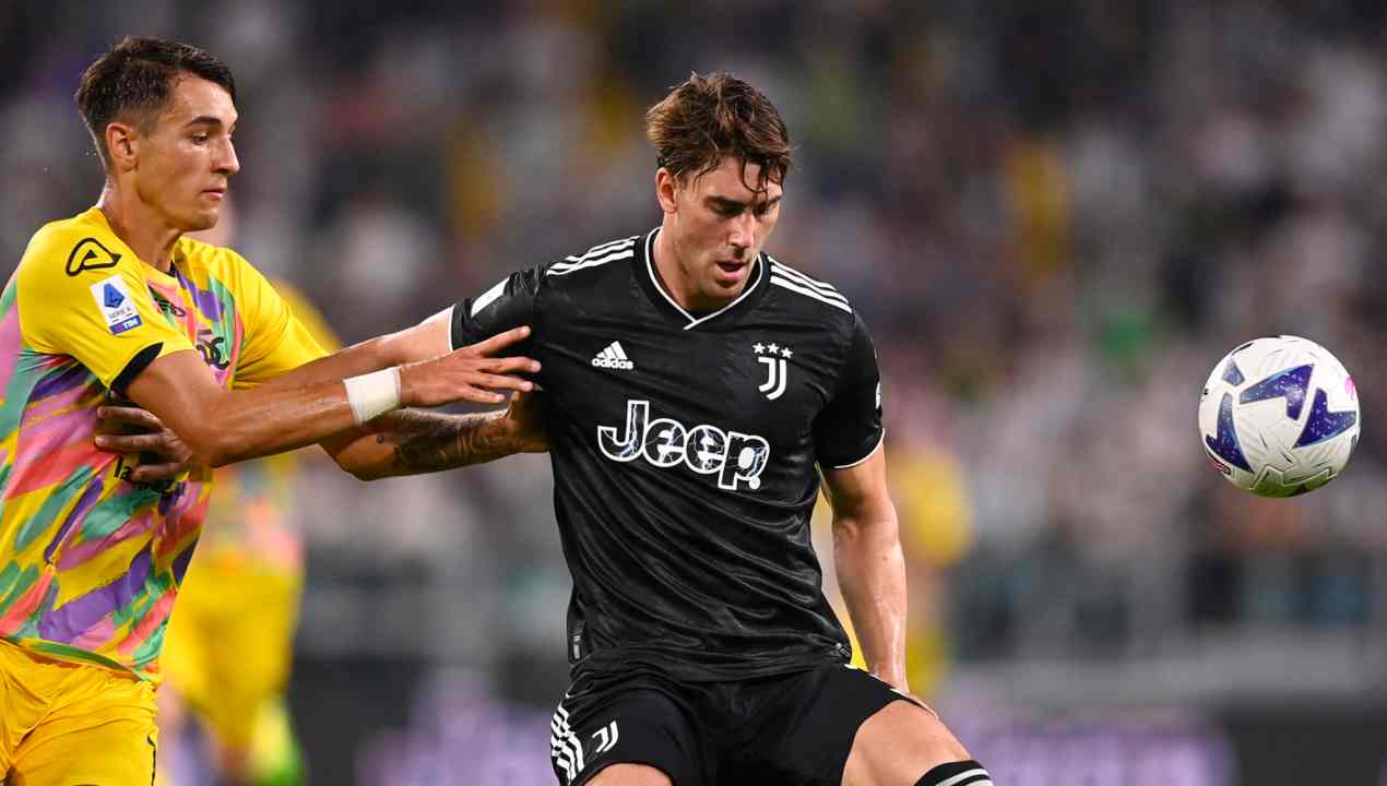 Juventus, anche Atletico su Kiwior